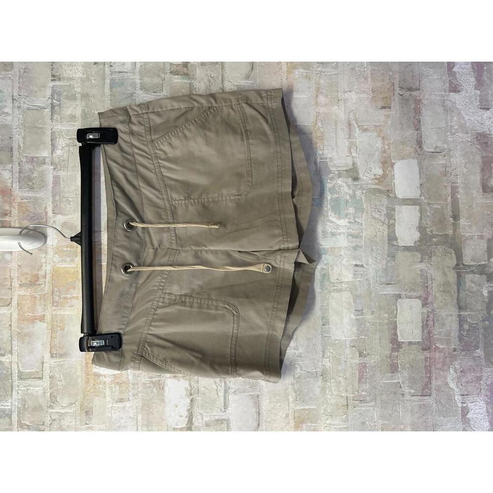 Prana women’s shorts size small